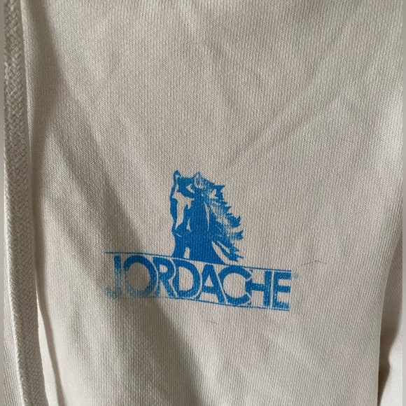 Jordache cropped hoodie - Picture 2 of 6
